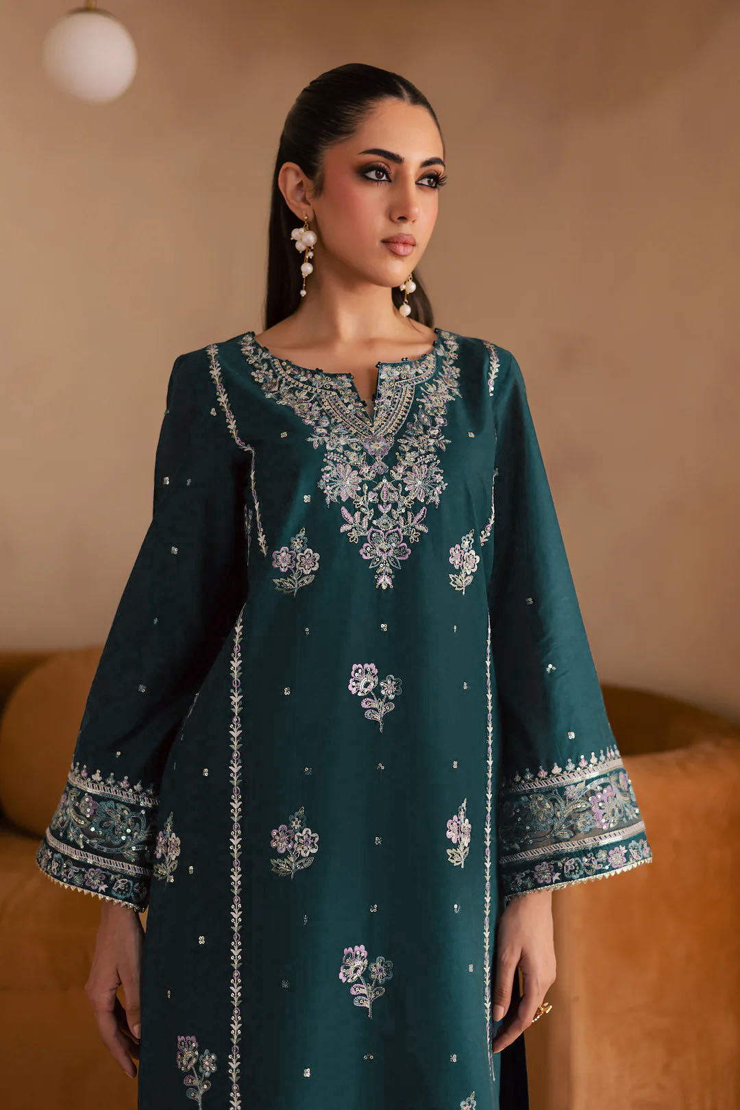 Robeenia 02-PC