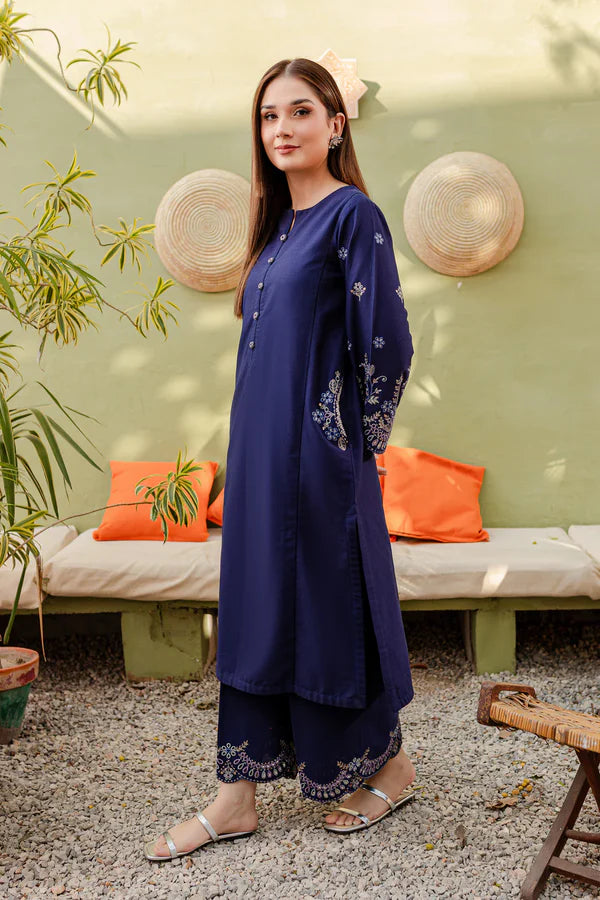 Blue Vanda 02-PC